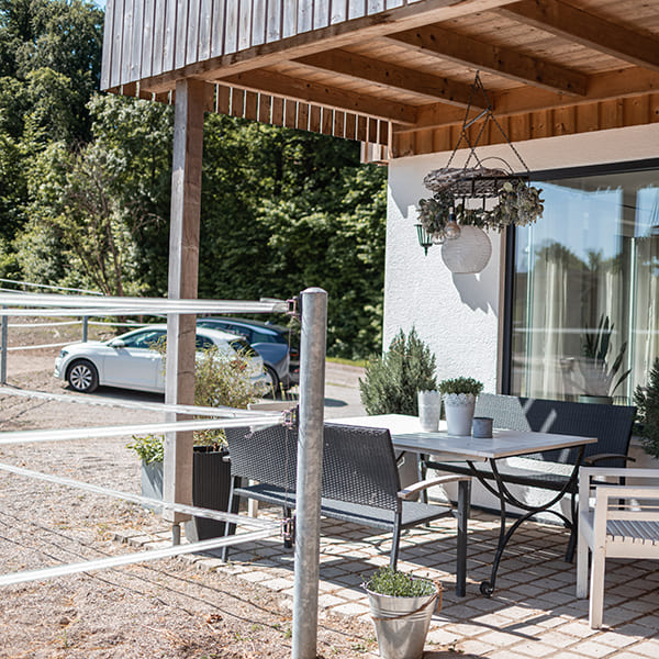 Gemütliche Terrasse im Aktivstall Kollenda